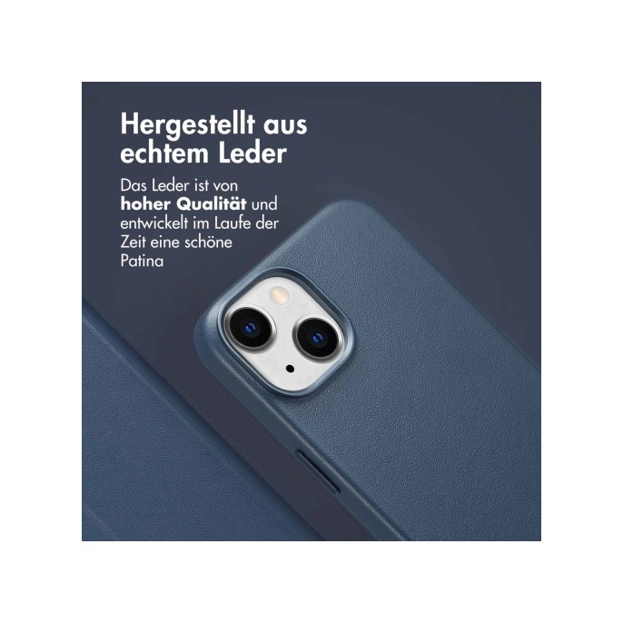 Accezz leather bookcase 2-in-1 met magsafe apple iphone 14 - nightfall blue Accezz leather bookcase 2-in-1 met magsafe apple iphone 14 - nightfall blue