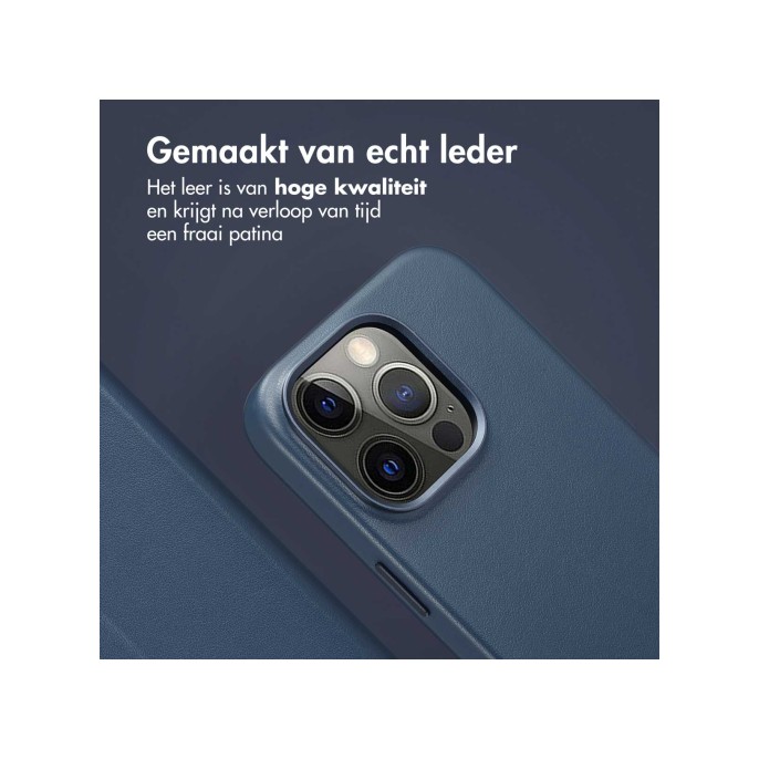 Accezz leather bookcase 2-in-1 met magsafe apple iphone 14 pro - nightfall blue Accezz leather bookcase 2-in-1 met magsafe apple iphone 14 pro - nightfall blue