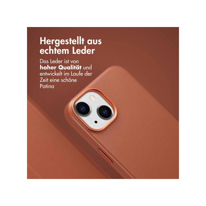 Accezz leather bookcase 2-in-1 met magsafe apple iphone 14 - sienna brown Accezz leather bookcase 2-in-1 met magsafe apple iphone 14 - sienna brown