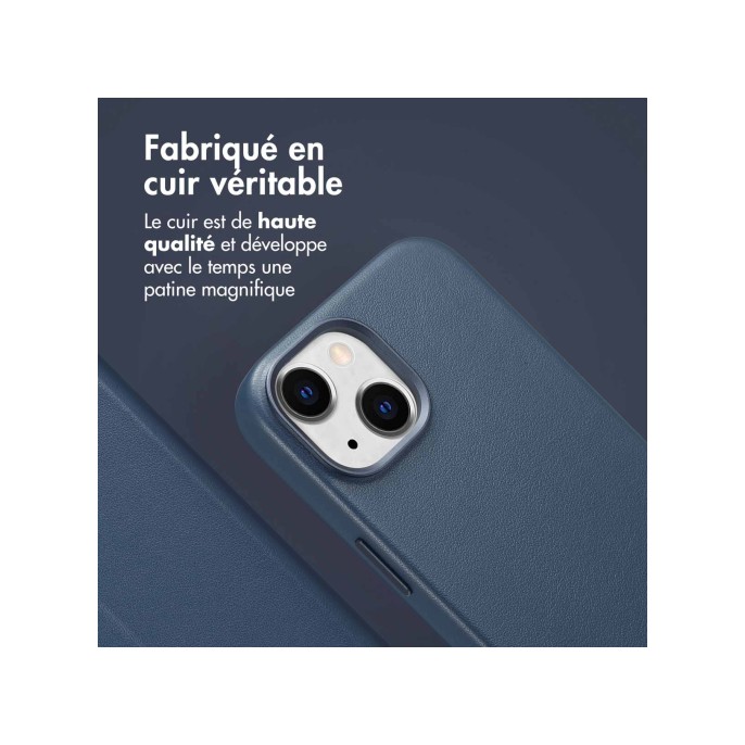 Accezz leather bookcase 2-in-1 met magsafe apple iphone 15 - nightfall blue Accezz leather bookcase 2-in-1 met magsafe apple iphone 15 - nightfall blue