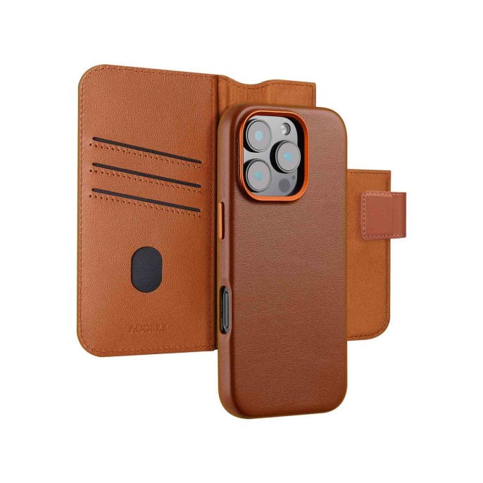 Accezz leather bookcase 2-in-1 met magsafe iphone 16 pro max - sienna brown Accezz leather bookcase 2-in-1 met magsafe iphone 16 pro max - sienna brown