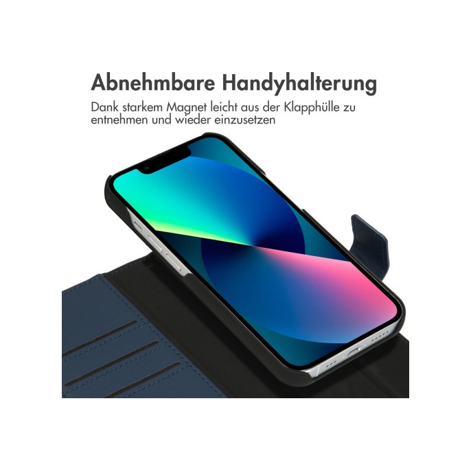Accezz premium leather 2 in 1 wallet bookcase iphone 13 mini - donkerblauw Accezz premium leather 2 in 1 wallet bookcase iphone 13 mini - donkerblauw