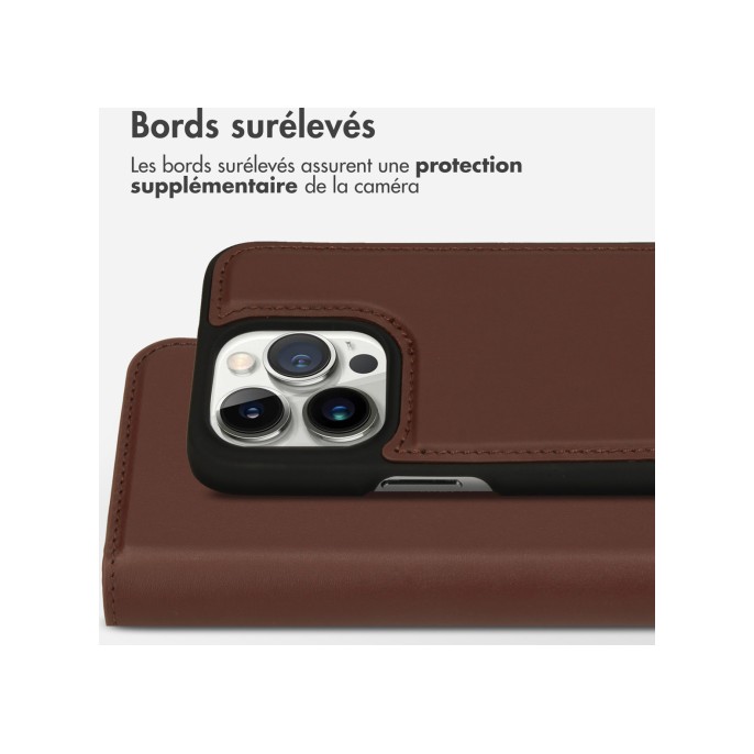 Accezz premium leather 2 in 1 wallet bookcase iphone 14 pro - bruin Accezz premium leather 2 in 1 wallet bookcase iphone 14 pro - bruin