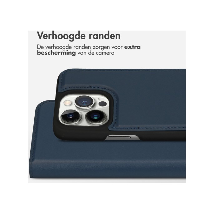 Accezz premium leather 2 in 1 wallet bookcase iphone 14 pro - donkerblauw Accezz premium leather 2 in 1 wallet bookcase iphone 14 pro - donkerblauw