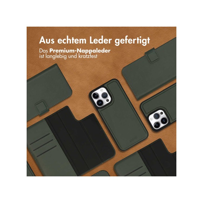 Accezz premium leather 2 in 1 wallet bookcase iphone 14 pro - groen Accezz premium leather 2 in 1 wallet bookcase iphone 14 pro - groen