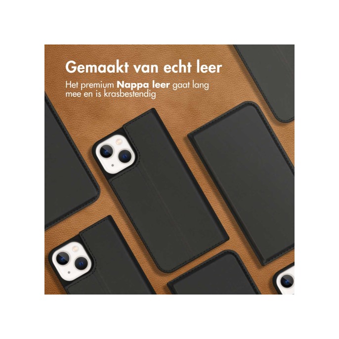 Accezz premium leather slim bookcase iphone 13 mini - zwart Accezz premium leather slim bookcase iphone 13 mini - zwart