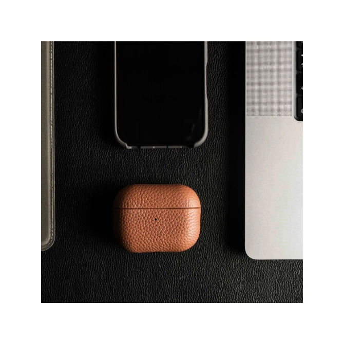 Accezz Echt Leren Case Apple Airpods 1 / 2 - Cognac Accezz Echt Leren Case Apple Airpods 1 / 2 - Cognac