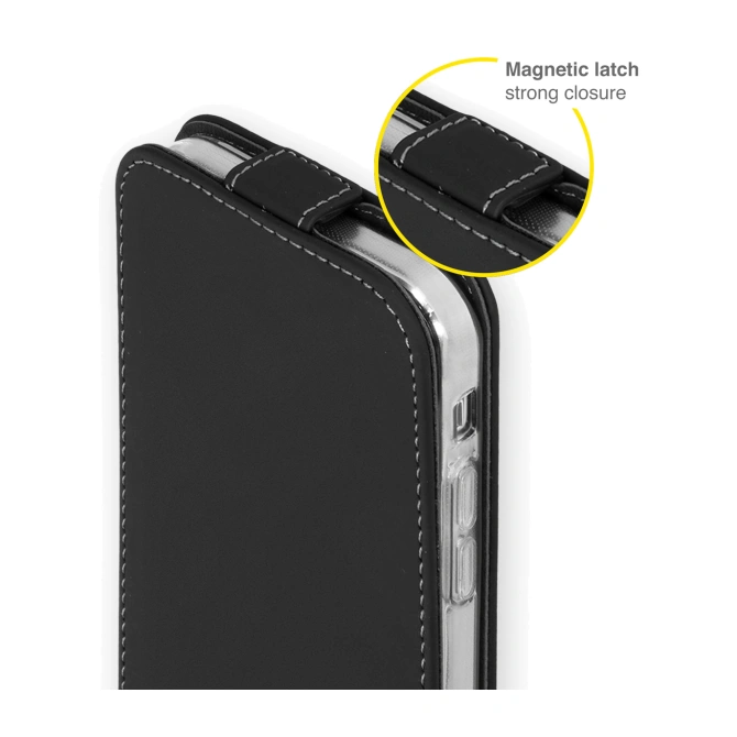 Accezz Flipcase Apple iPhone 13 Pro - Zwart