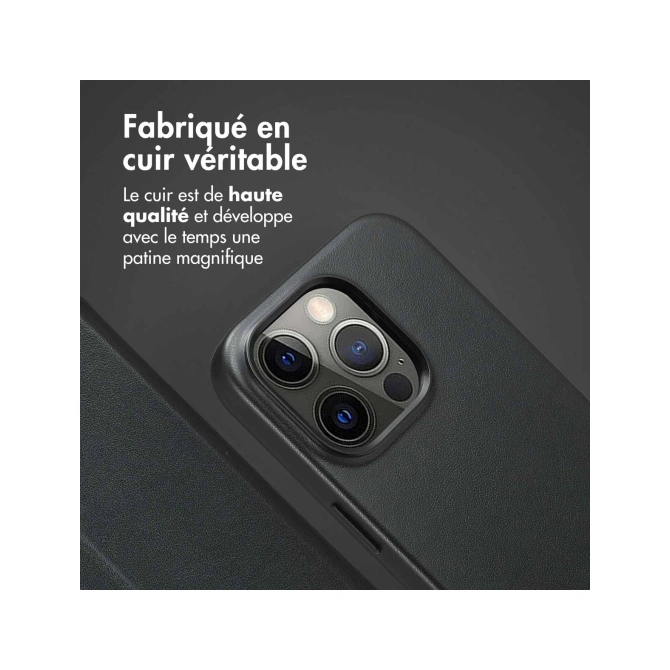 Accezz Leather Bookcase 2-in-1 met MagSafe Apple iPhone 14 Pro - Onyx Black