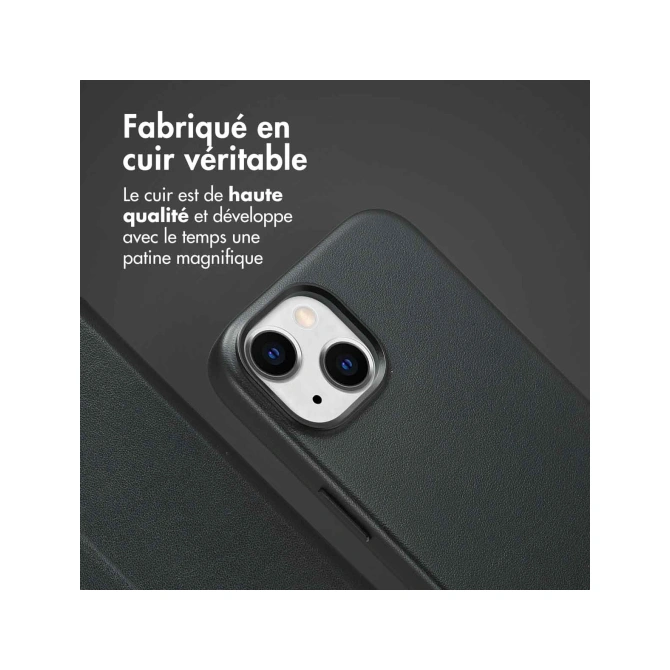 Accezz Leather Bookcase 2-in-1 met MagSafe Apple iPhone 15 - Onyx Black