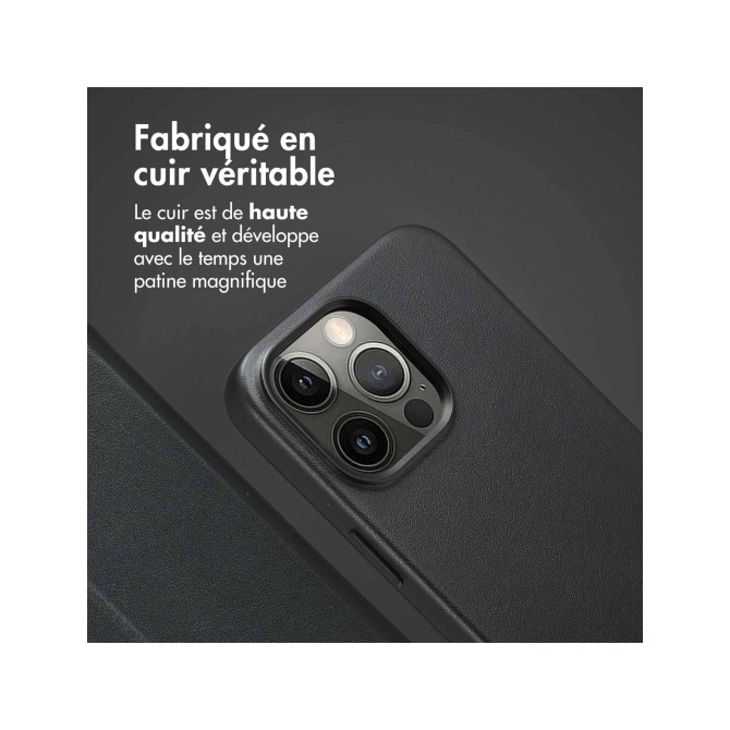 Accezz Leather Bookcase 2-in-1 met MagSafe Apple iPhone 15 Pro Max - Onyx Black