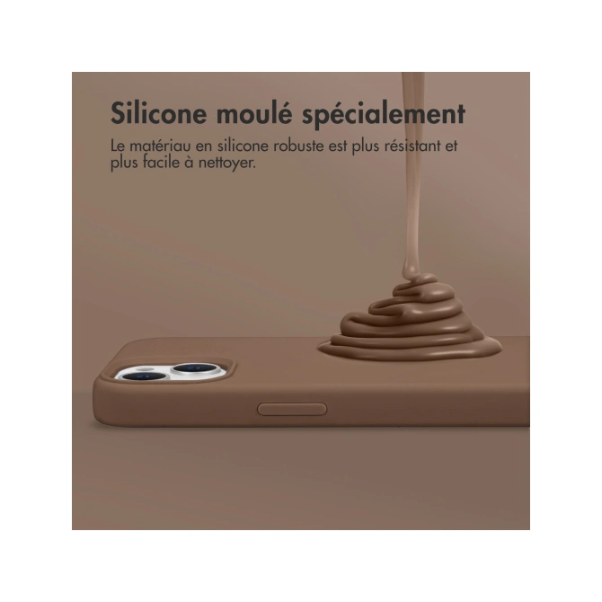Accezz Liquid Silicone Backcover met MagSafe Apple iPhone 13 Mini - Lichtbruin