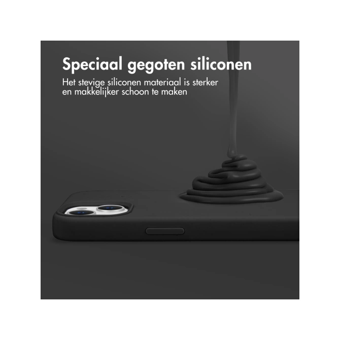 Accezz Liquid Silicone Backcover met MagSafe Apple iPhone 14 / 13 - Zwart