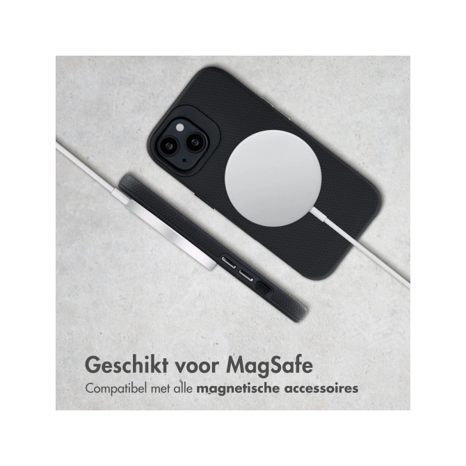 Accezz Tough Backcover met MagSafe Apple iPhone 14 - Zwart
