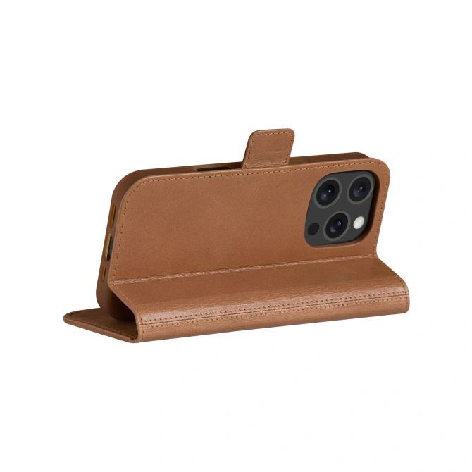 dbramante1928 Copenhagen Bookcase Apple iPhone 16 Pro - Tan