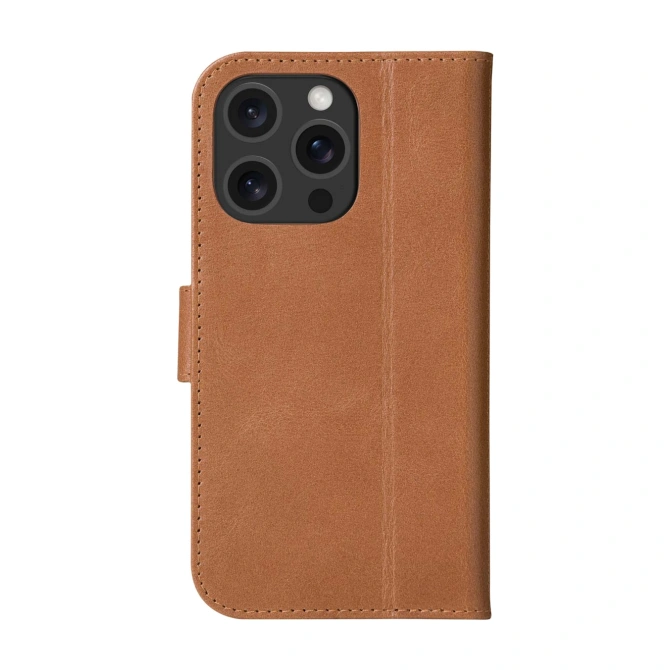 dbramante1928 Copenhagen Bookcase Apple iPhone 16 Pro - Tan