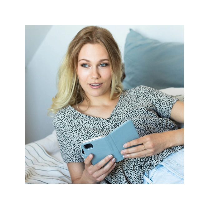 Selencia Echt Leren Bookcase Apple iPhone 11 - Air Blue
