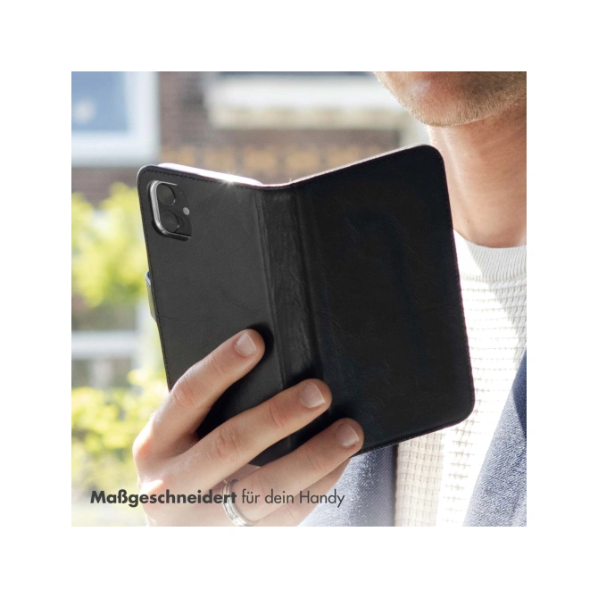 Selencia Echt Leren Bookcase Apple iPhone 11 Pro Max - Zwart