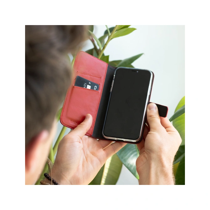 Selencia Echt Leren Bookcase Apple iPhone 12 Pro Max - Rood