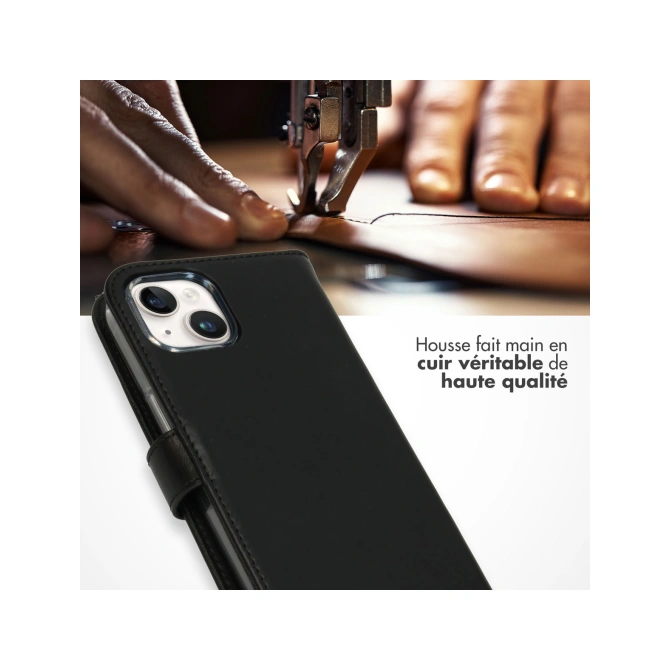 Selencia Echt Leren Bookcase Apple iPhone 15 - Zwart
