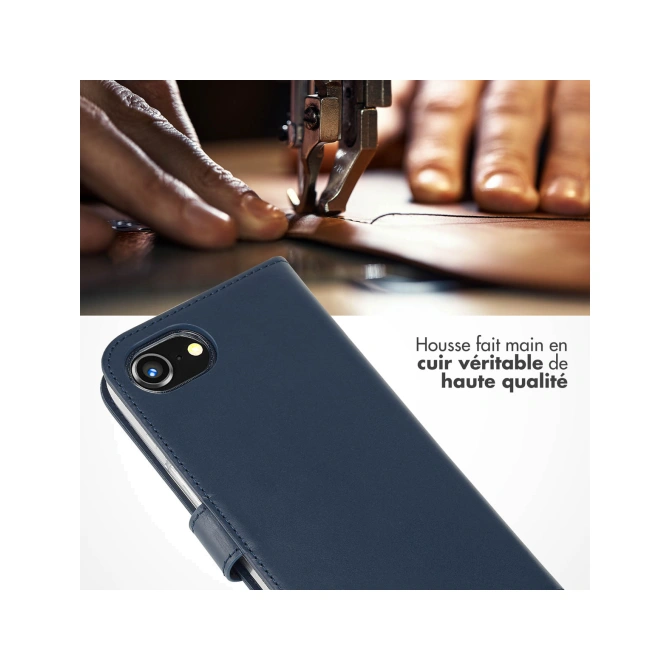 Selencia Echt Leren Bookcase Apple iPhone 17e / 16e - Blauw
