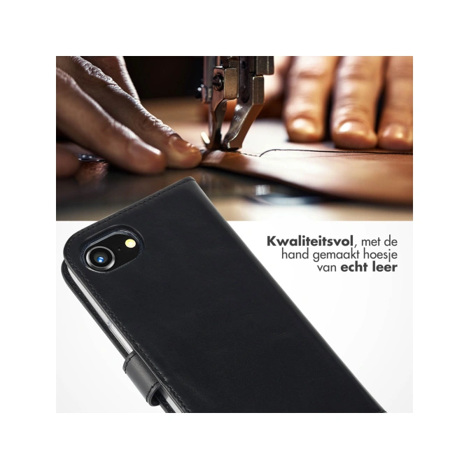 Selencia Echt Leren Bookcase Apple iPhone 17e / 16e - Zwart