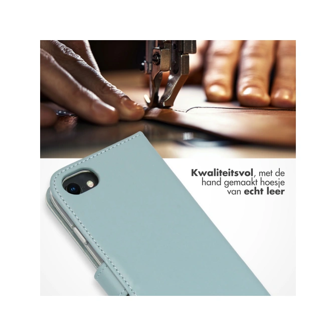 Selencia Echt Leren Bookcase Apple iPhone SE (2022 / 2020) / 8 / 7 / 6(s) - Air Blue