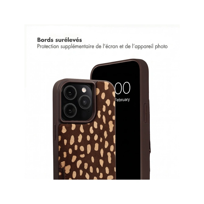 Selencia Nova Real Leather Backcover met Koord en Pashouder Apple iPhone 15 Pro - Fawn Chic
