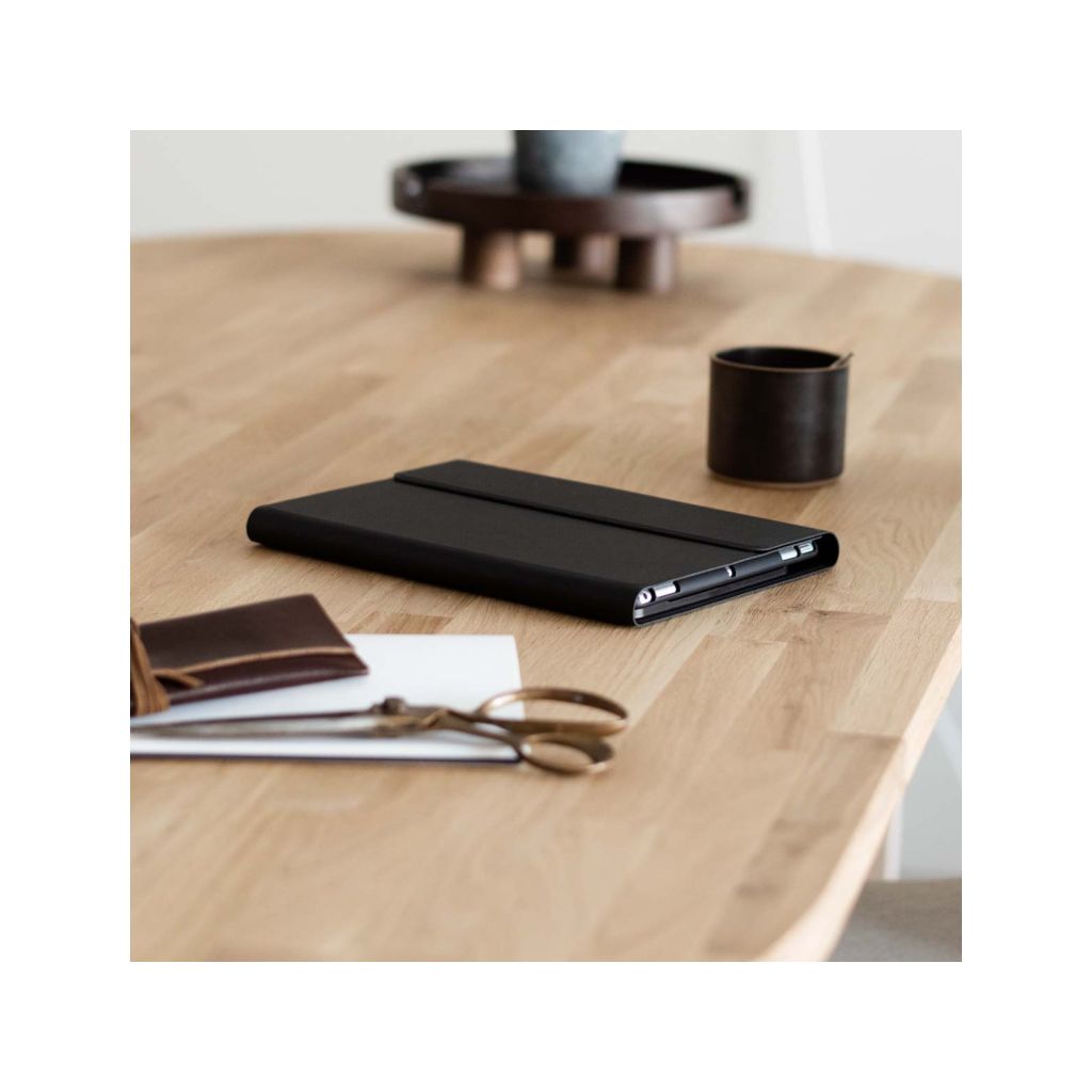 Accezz QWERTY Bluetooth Keyboard Bookcase Apple iPad 9 (2021) 10.2 inch / iPad 8 (2020) 10.2 inch / iPad 7 (2019) 10.2 inch
