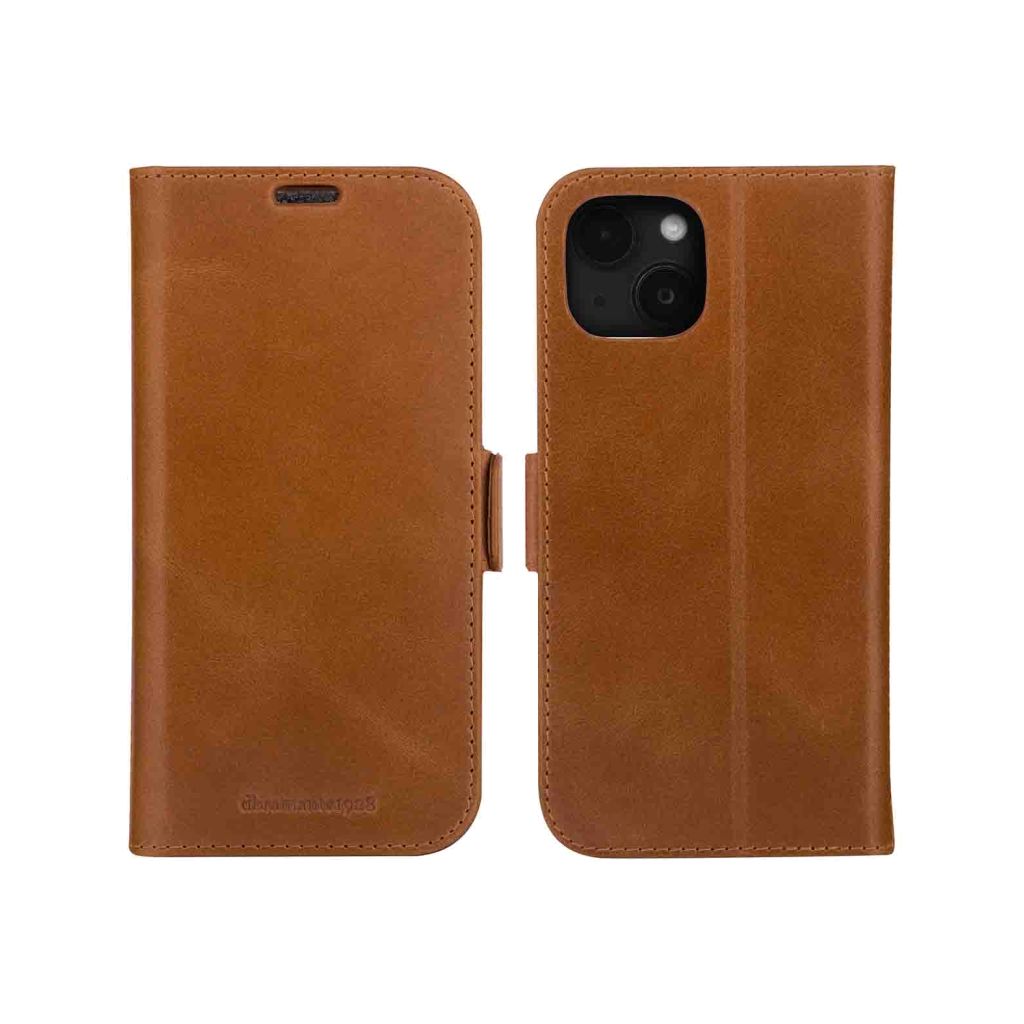 dbramante1928 Copenhagen Bookcase Apple iPhone 15 - Bruin